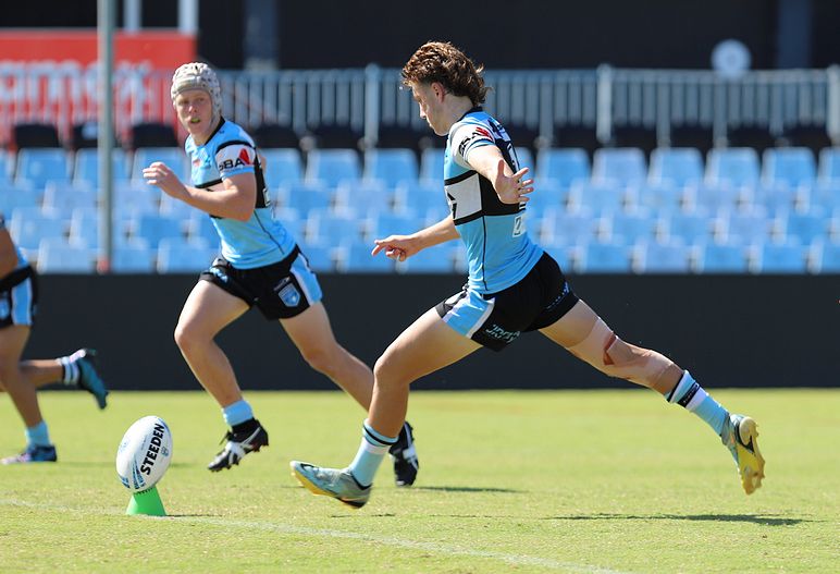 HMC Rnd 5 SHARKS vs RABBITOHS
