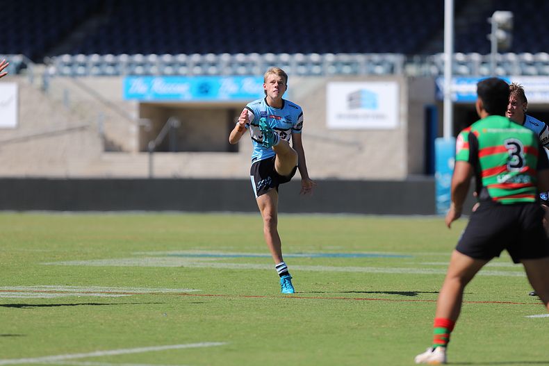HMC Rnd 5 SHARKS vs RABBITOHS