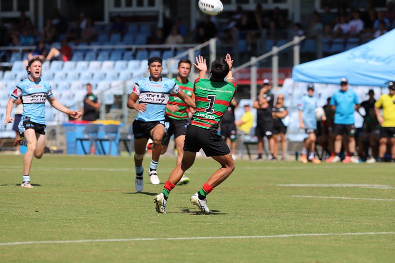 HMC Rnd 5 SHARKS vs RABBITOHS