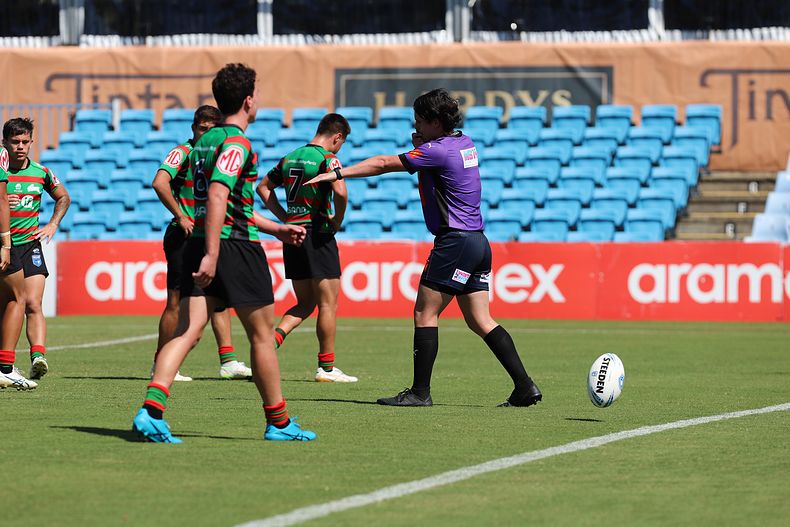 HMC Rnd 5 SHARKS vs RABBITOHS