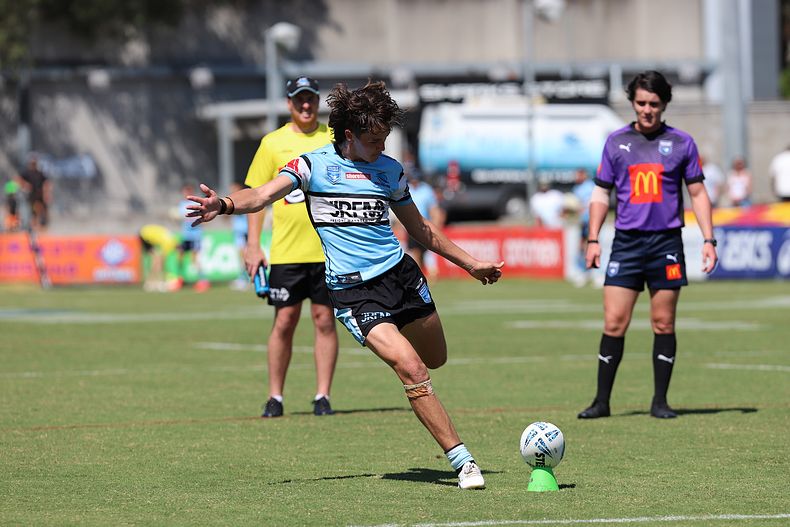 HMC Rnd 5 SHARKS vs RABBITOHS