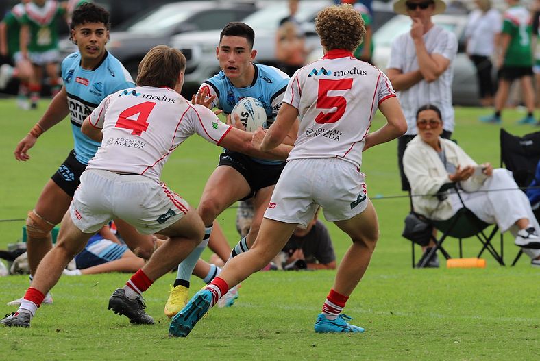SGB Rnd 8 SHARKS vs DRAGONS