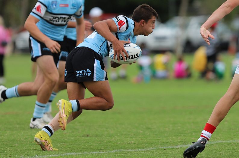 HMC Rnd 8 SHARKS vs DRAGONS