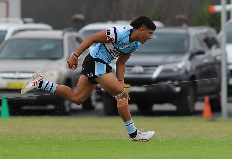 HMC Rnd 8 SHARKS vs DRAGONS