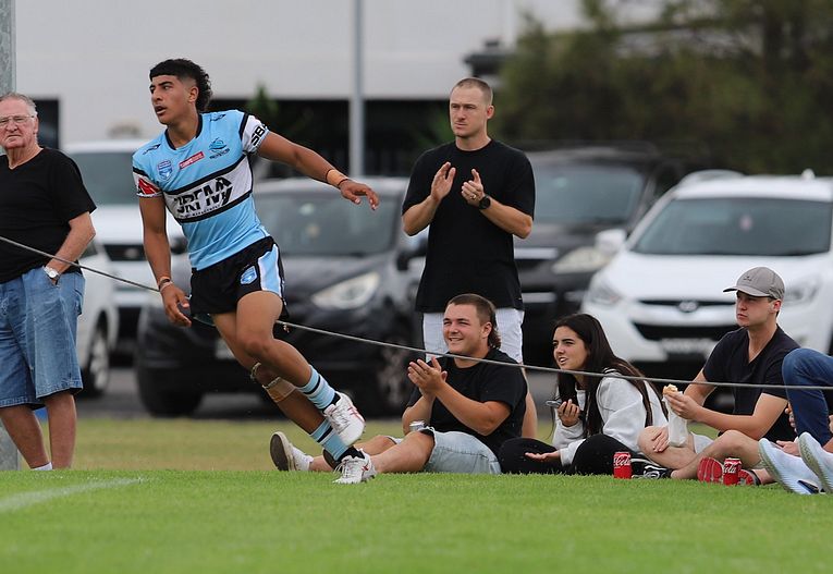 HMC Rnd 8 SHARKS vs DRAGONS