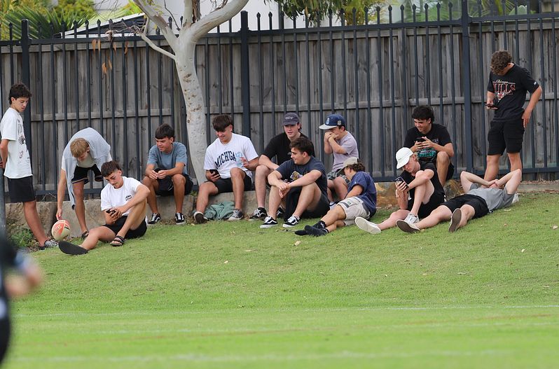 HMC Rnd 8 SHARKS vs DRAGONS