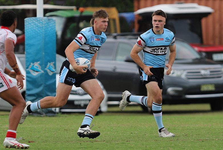 HMC Rnd 8 SHARKS vs DRAGONS