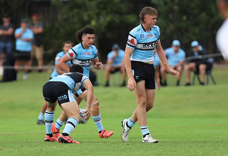 HMC Rnd 8 SHARKS vs DRAGONS