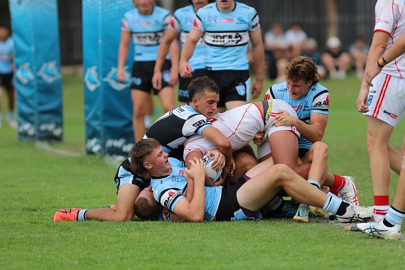 HMC Rnd 8 SHARKS vs DRAGONS