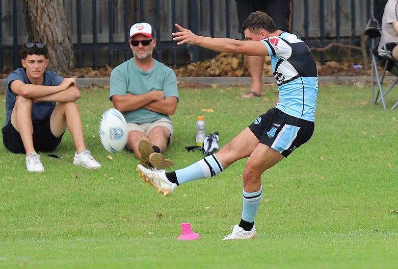 SGB Rnd 8 SHARKS vs DRAGONS