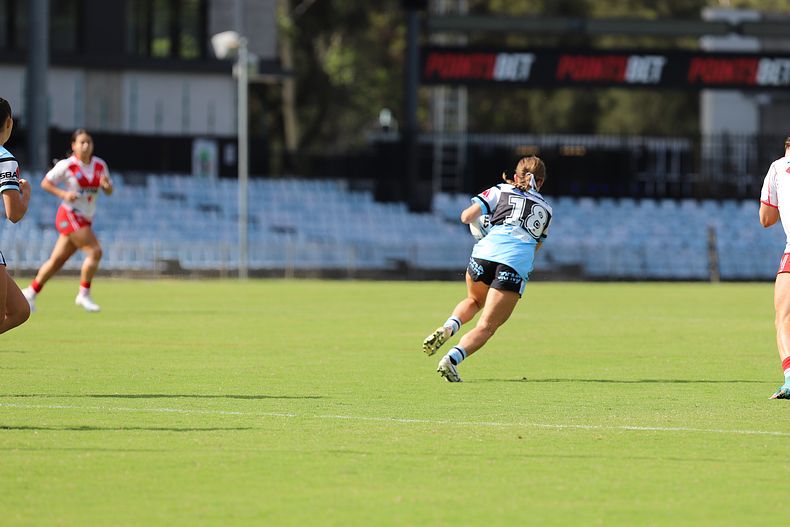 TGC Rnd 4 SHARKS vs DRAGONS