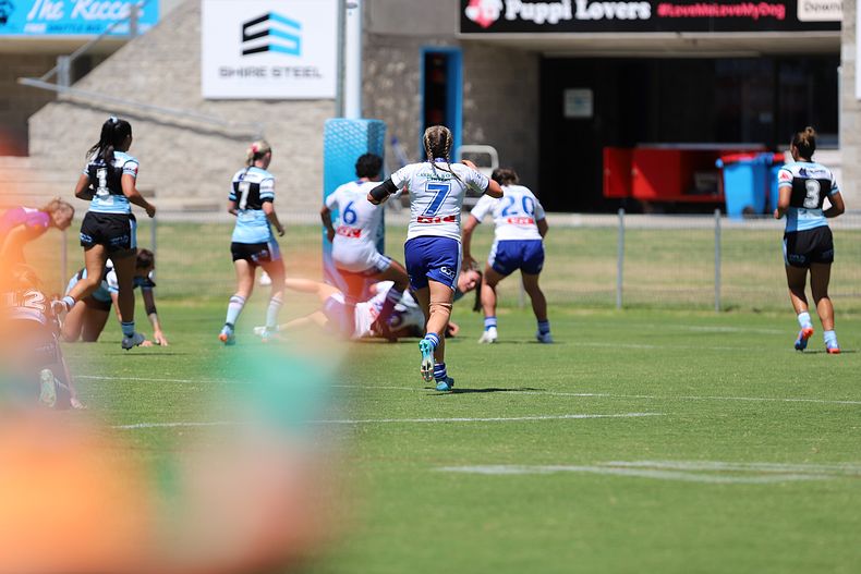 HNWP Rnd 4 SHARKS vs BULLDOGS