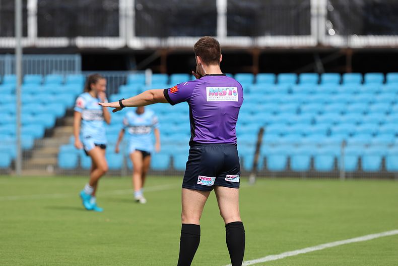 TGC Rnd 4 SHARKS vs DRAGONS