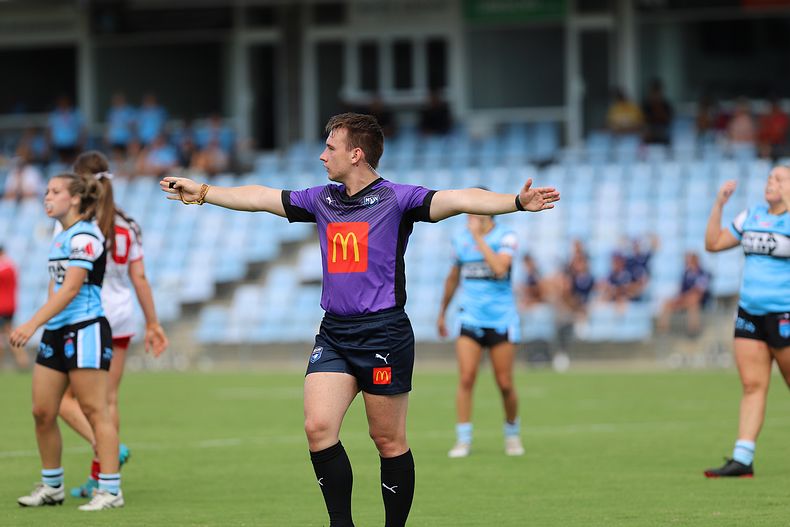TGC Rnd 4 SHARKS vs DRAGONS