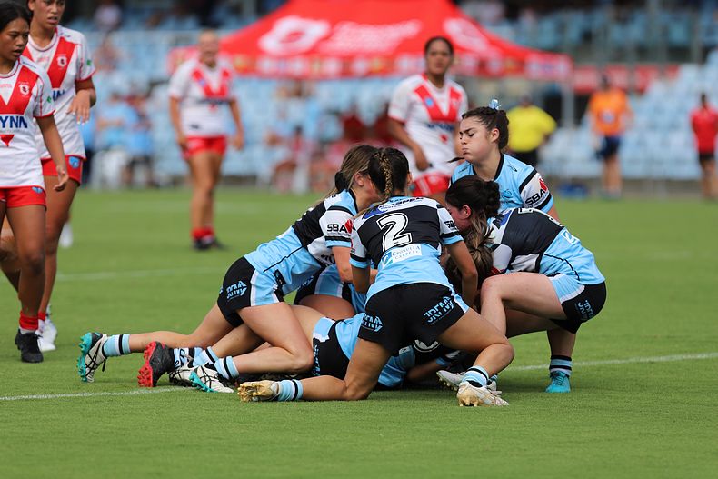 TGC Rnd 4 SHARKS vs DRAGONS