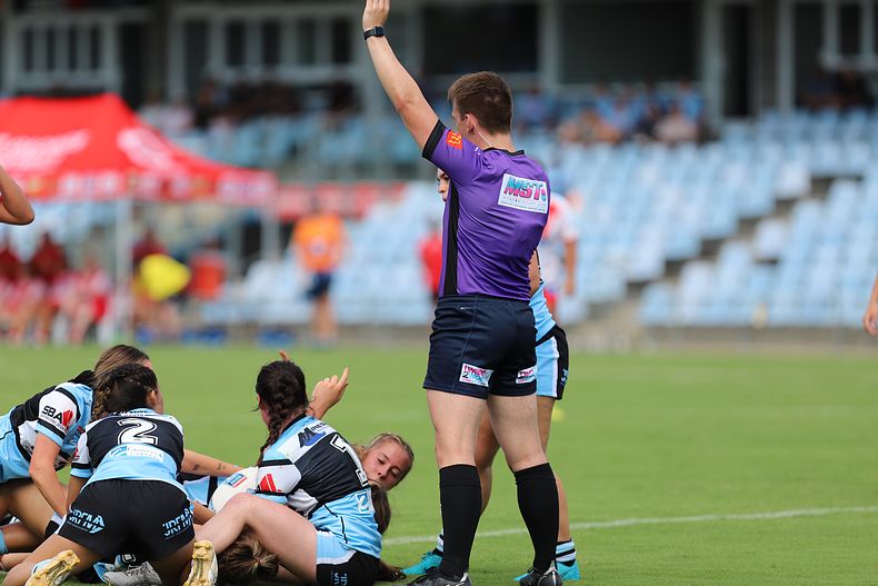 TGC Rnd 4 SHARKS vs DRAGONS