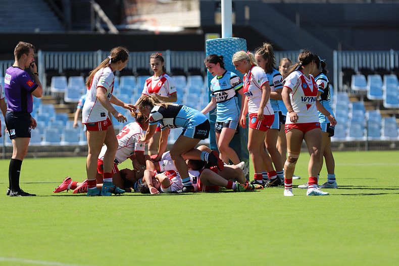 TGC Rnd 4 SHARKS vs DRAGONS