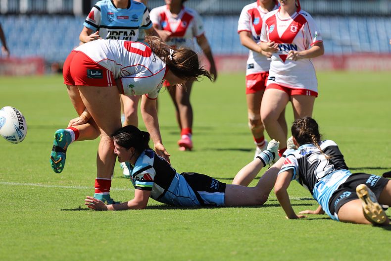 TGC Rnd 4 SHARKS vs DRAGONS