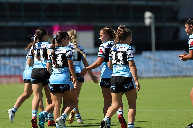 TGC Rnd 4 SHARKS vs DRAGONS