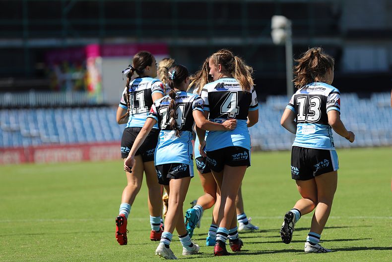 TGC Rnd 4 SHARKS vs DRAGONS