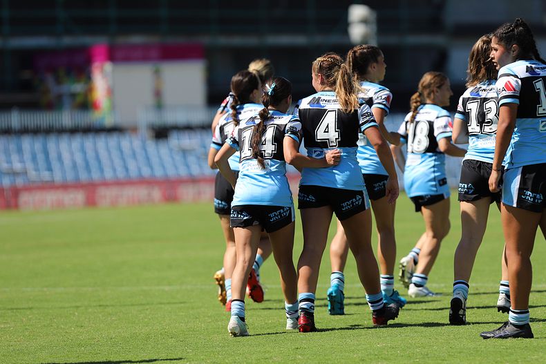 TGC Rnd 4 SHARKS vs DRAGONS