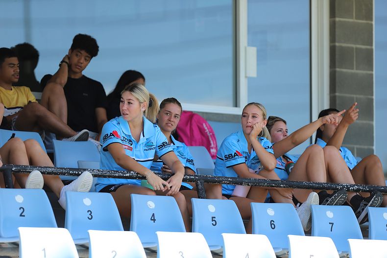 TGC Rnd 4 SHARKS vs DRAGONS
