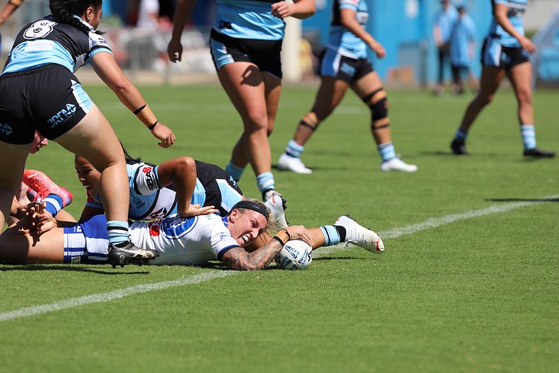 HNWP Rnd 4 SHARKS vs BULLDOGS