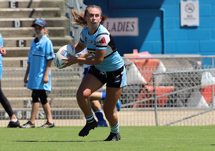 HNWP Rnd 4 SHARKS vs BULLDOGS
