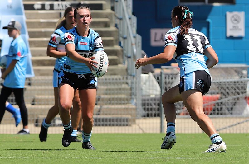 HNWP Rnd 4 SHARKS vs BULLDOGS