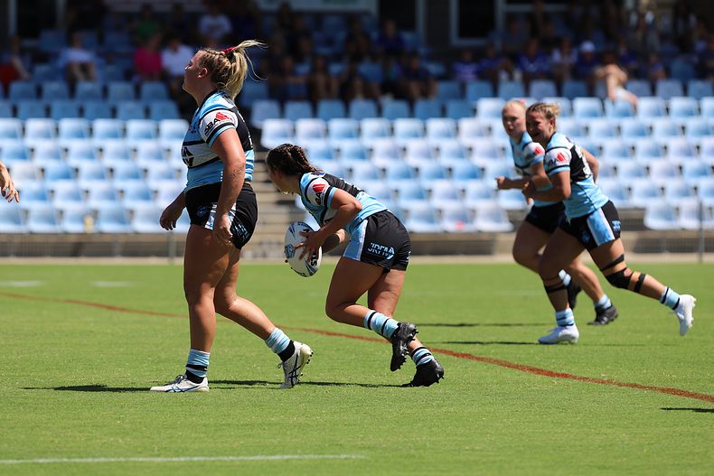 HNWP Rnd 4 SHARKS vs BULLDOGS