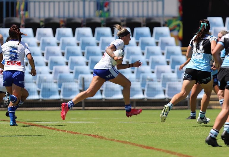 HNWP Rnd 4 SHARKS vs BULLDOGS