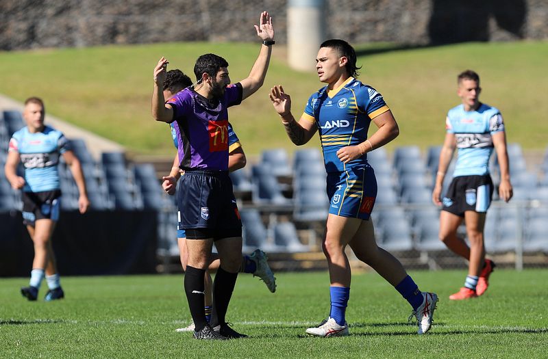 HMC Elimination Final EELS vs SHARKS