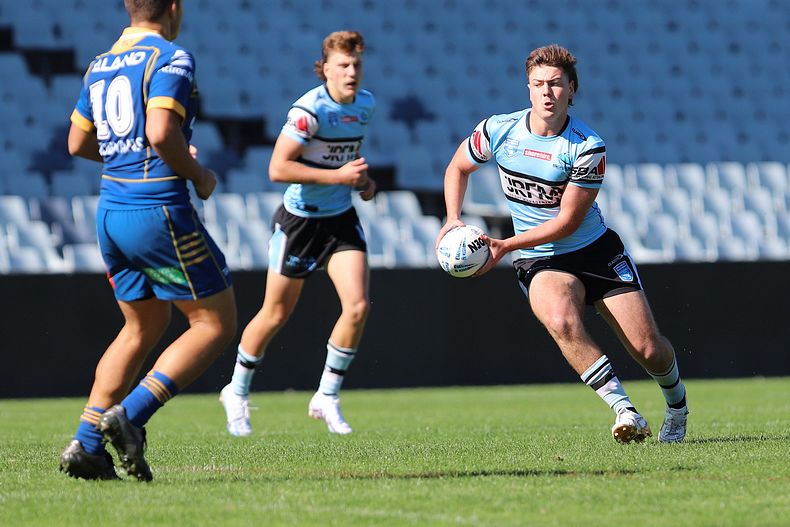 HMC Elimination Final EELS vs SHARKS