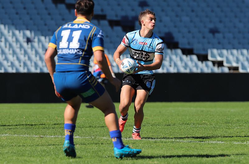 HMC Elimination Final EELS vs SHARKS