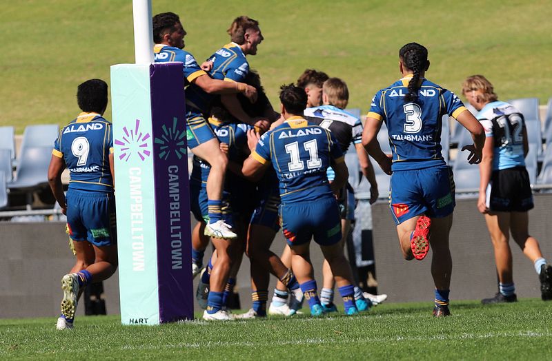 HMC Elimination Final EELS vs SHARKS