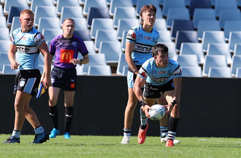 HMC Elimination Final EELS vs SHARKS