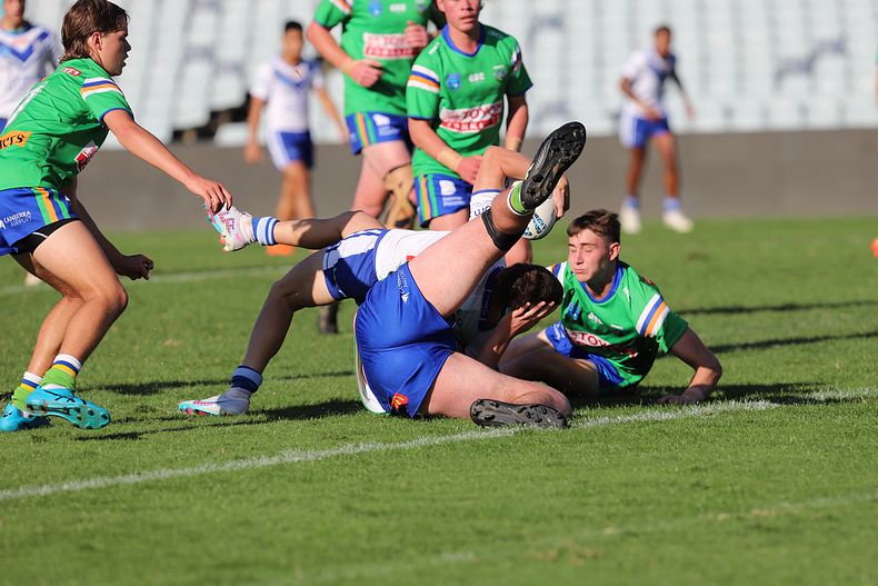 HMC Elimination Final BULLDOGS vs RAIDERS