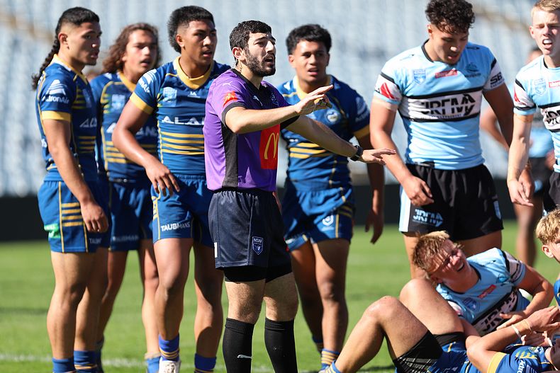 HMC Elimination Final EELS vs SHARKS