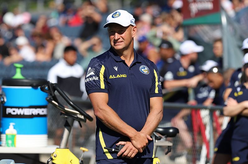 HMC Elimination Final EELS vs SHARKS