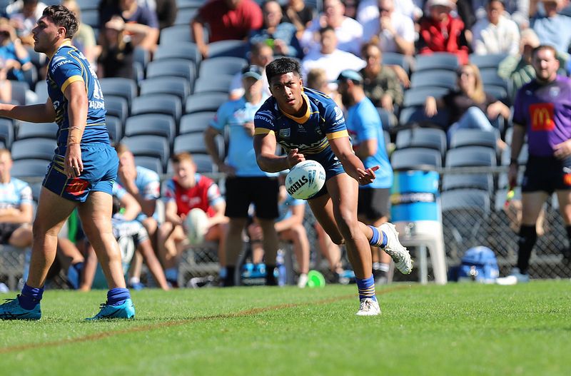 HMC Elimination Final EELS vs SHARKS