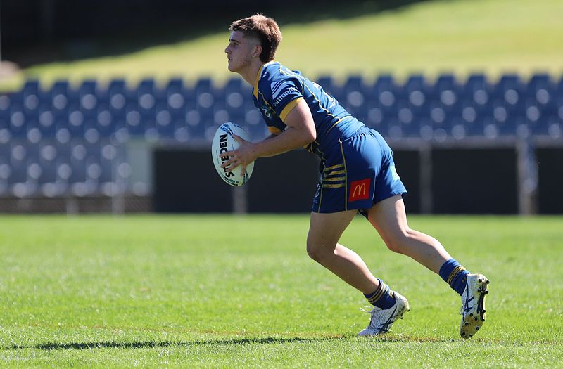 HMC Elimination Final EELS vs SHARKS