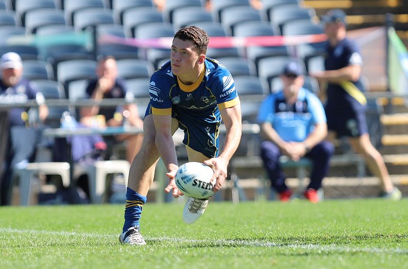 HMC Elimination Final EELS vs SHARKS