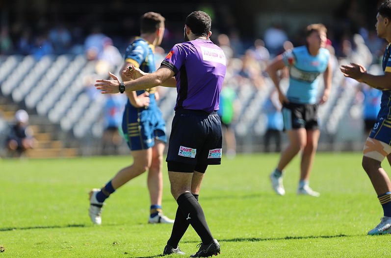 HMC Elimination Final EELS vs SHARKS