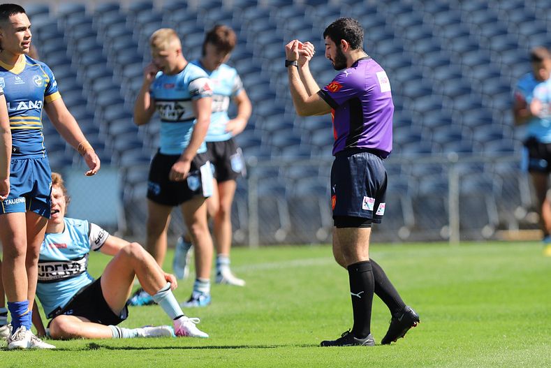 HMC Elimination Final EELS vs SHARKS