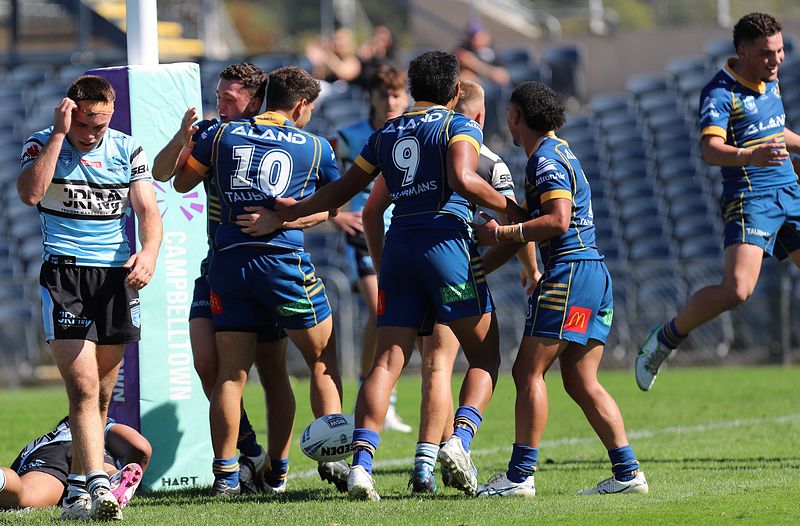 HMC Elimination Final EELS vs SHARKS