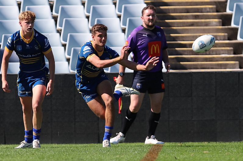 HMC Elimination Final EELS vs SHARKS
