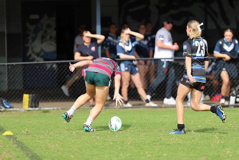 NSWCHS u18 Schoolgirls SSW v SW