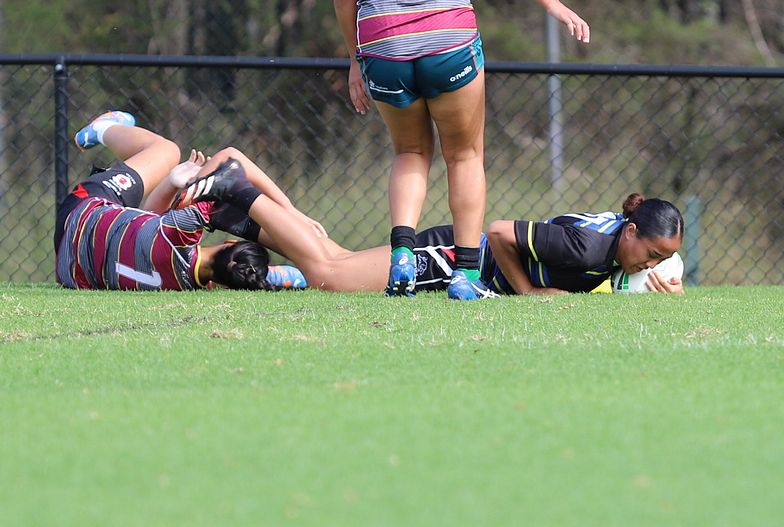 NSWCHS u18 Schoolgirls SSW v SW