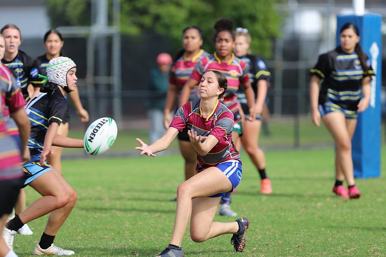 NSWCHS u18 Schoolgirls SSW v SW