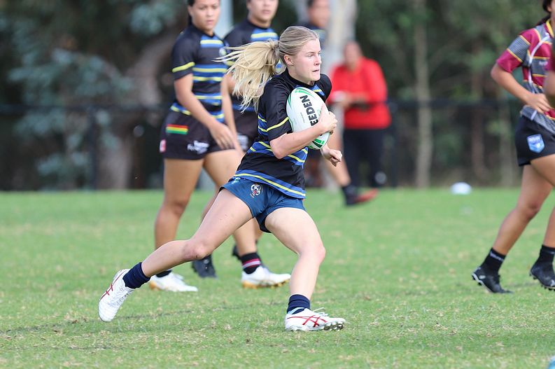 NSWCHS u18 Schoolgirls SSW v SW